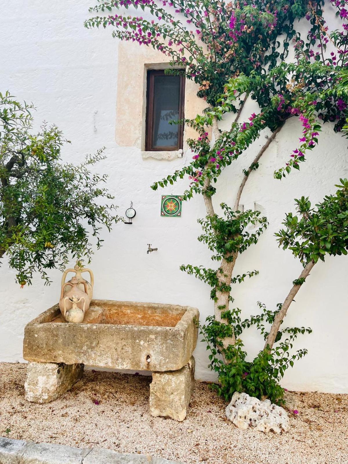 Masseria Palmo Francavilla Fontana Exterior photo