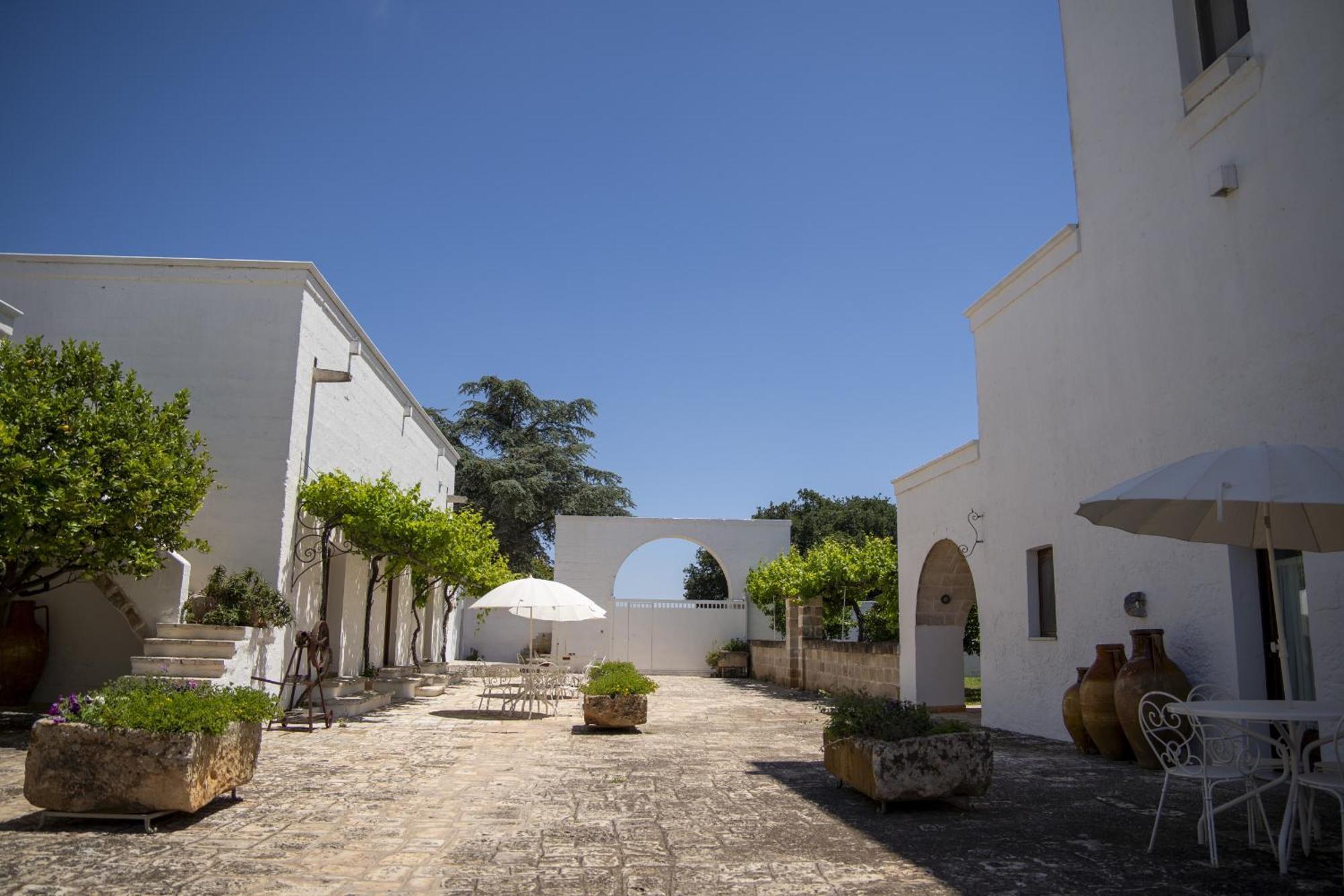 Masseria Palmo Francavilla Fontana Exterior photo