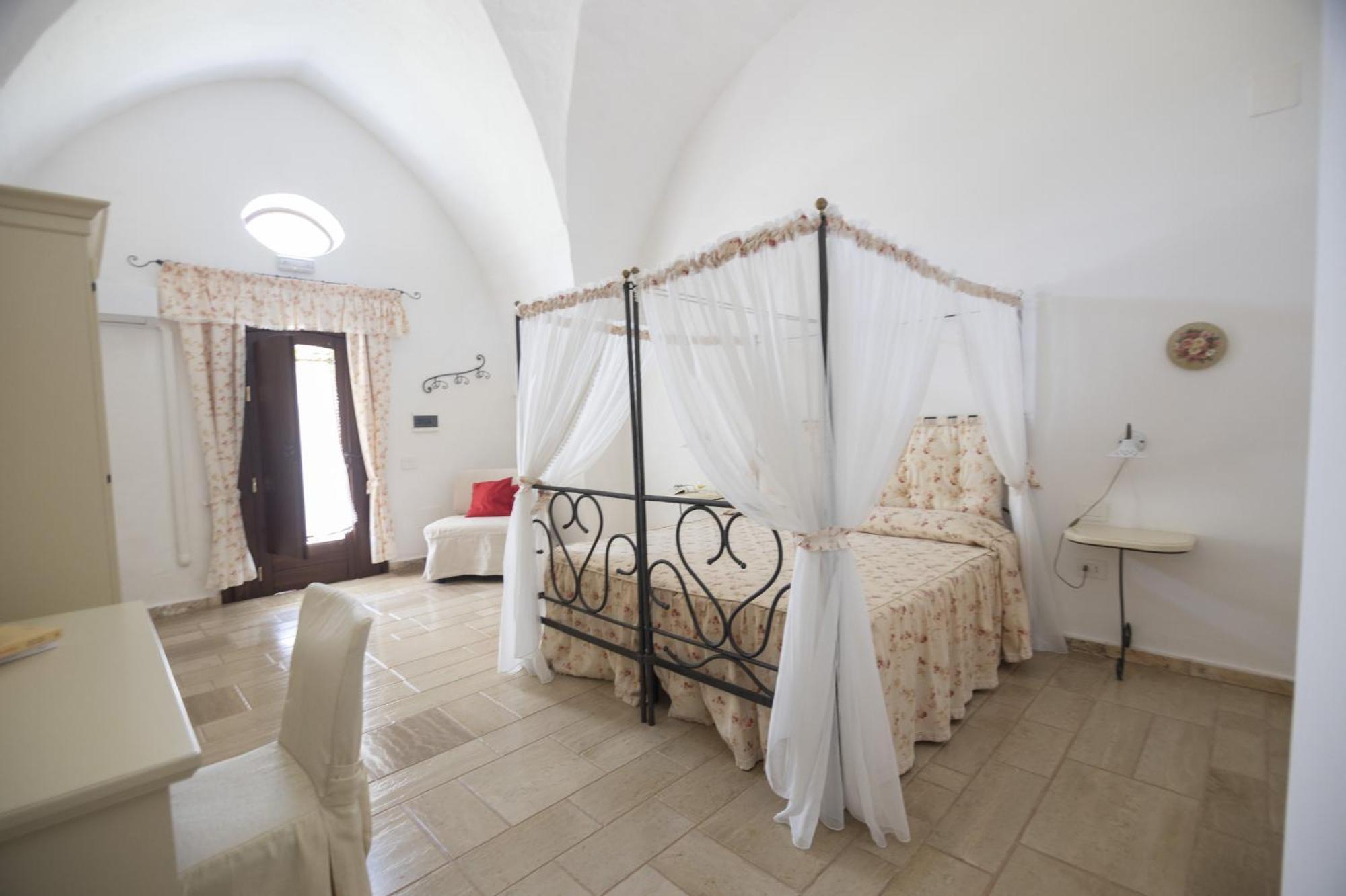Masseria Palmo Francavilla Fontana Exterior photo